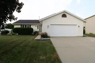 4411 Saratoga Dr, Janesville, WI 53546 - Photo 1