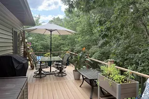 E9265 Pebblebeach Dr, Wisconsin Dells, WI 53965 - Photo 8