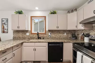 52 Hancock Lane, Janesville, WI 53536 - Photo 22