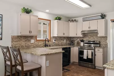 52 Hancock Lane, Janesville, WI 53536 - Photo 18