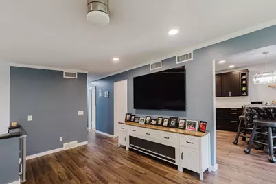 5654 Lacy Road, Fitchburg, WI 53711 - Photo 6
