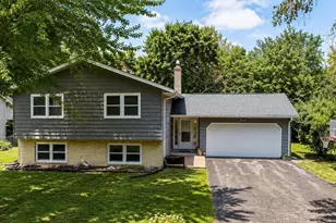 5654 Lacy Rd, Fitchburg, WI 53711 - Photo 2