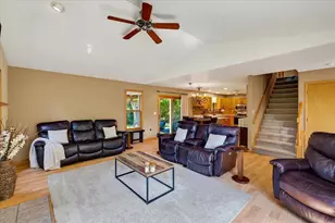 1004 Gomer Dr, Beaver Dam, WI 53916 - Photo 8