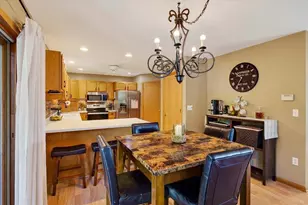 1004 Gomer Dr, Beaver Dam, WI 53916 - Photo 10