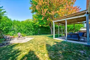 1004 Gomer Dr, Beaver Dam, WI 53916 - Photo 2