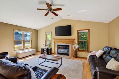 1004 Gomer Drive, Beaver Dam, WI 53916 - Photo 6