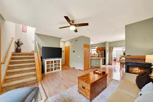 59 S Gardens Way, Fitchburg, WI 53711 - Photo 4
