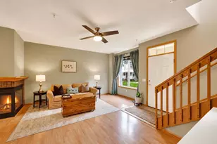 59 S Gardens Way, Fitchburg, WI 53711 - Photo 4