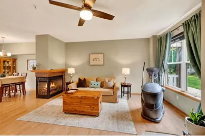 59 S Gardens Way, Fitchburg, WI 53711 - Photo 2