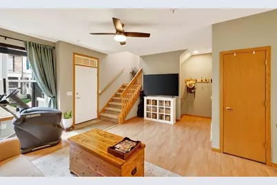 59 S Gardens Way, Fitchburg, WI 53711 - Photo 4