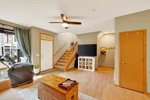 59 S Gardens Way, Fitchburg, WI 53711 - Photo 4