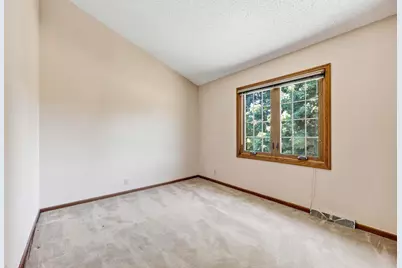 W248S6845 Sugar Maple Drive, Waukesha, WI 53189 - Photo 42