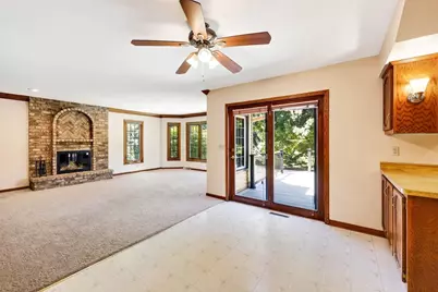 W248S6845 Sugar Maple Drive, Waukesha, WI 53189 - Photo 18