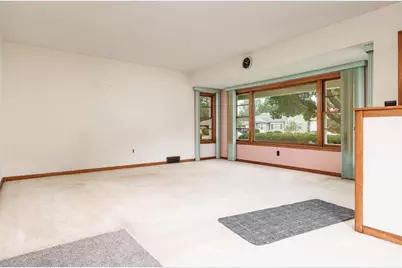 1538 Vernon Avenue, Beloit, WI 53511 - Photo 12