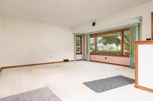 1538 Vernon Ave, Beloit, WI 53511 - Photo 12