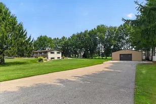 4526 Sandpiper Trail, Cottage Grove, WI 53527 - Photo 2