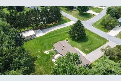 4526 Sandpiper Trail, Cottage Grove, WI 53527 - Photo 36