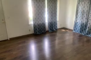 850 E Briar Ln, Beloit, WI 53511 - Photo 10
