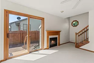 1038 N Thompson Dr, Madison, WI 53704 - Photo 14