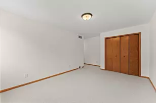 1038 N Thompson Dr, Madison, WI 53704 - Photo 30