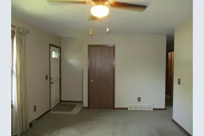 109 Pleasant Street, North Freedom, WI 53951 - Photo 6