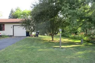 109 Pleasant St, North Freedom, WI 53951 - Photo 32