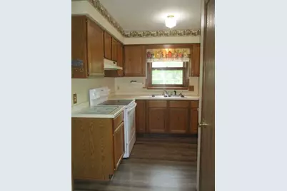 109 Pleasant Street, North Freedom, WI 53951 - Photo 8