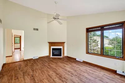 5009 Sycamore Avenue, Madison, WI 53704 - Photo 2