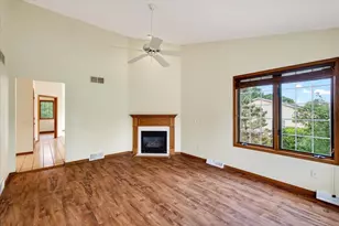 5009 Sycamore Ave, Madison, WI 53704 - Photo 2