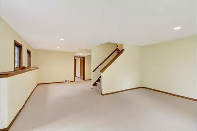 5009 Sycamore Avenue, Madison, WI 53704 - Photo 22