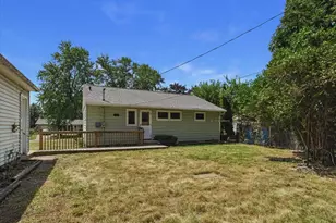 1710 Thackeray Rd, Madison, WI 53704 - Photo 32