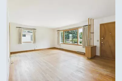 1710 Thackeray Road, Madison, WI 53704 - Photo 6