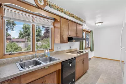 1307 17th Street, Brodhead, WI 53520 - Photo 12