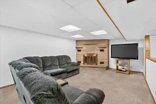 1307 17th St, Brodhead, WI 53520 - Photo 38