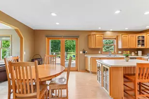 8437 Ellington Way, Middleton, WI 53562 - Photo 18