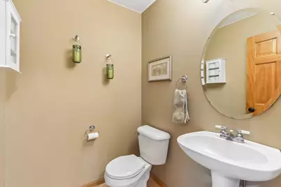 8437 Ellington Way, Middleton, WI 53562 - Photo 26