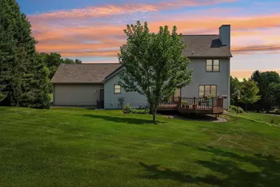 8437 Ellington Way, Middleton, WI 53562 - Photo 2