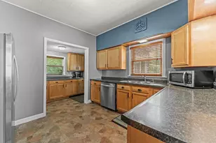 220 3rd St, Baraboo, WI 53913 - Photo 14