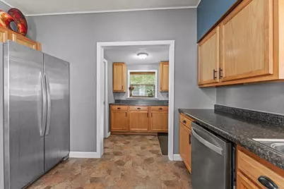 220 3rd Street, Baraboo, WI 53913 - Photo 16