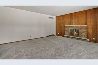 410 Dempsey Road, Madison, WI 53714 - Photo 4