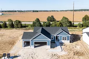 1980 Sequoia Dr, Janesville, WI 53545 - Photo 4