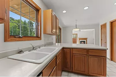 1038 N Thompson Drive, Madison, WI 53704 - Photo 18