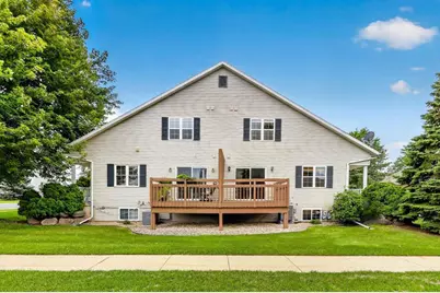 869 Chandler Lane, Sun Prairie, WI 53590 - Photo 32