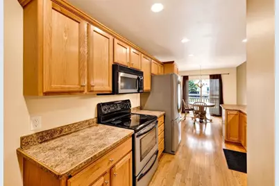 869 Chandler Lane, Sun Prairie, WI 53590 - Photo 6