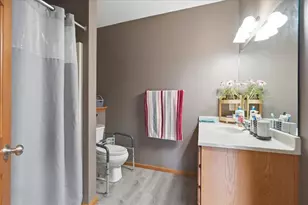 121 Metro Terrace, Madison, WI 53718 - Photo 24