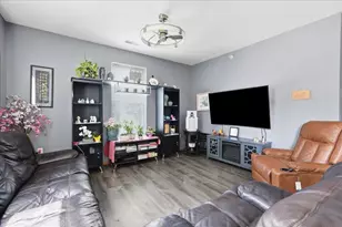 121 Metro Terrace, Madison, WI 53718 - Photo 2