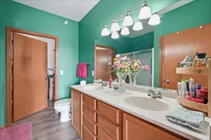 121 Metro Terrace, Madison, WI 53718 - Photo 12