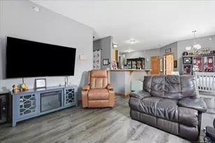 121 Metro Terrace, Madison, WI 53718 - Photo 16