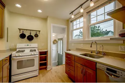 3213 Center Avenue, Madison, WI 53704 - Photo 10