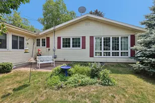 213 Minnehaha Ave, Portage, WI 53901 - Photo 40